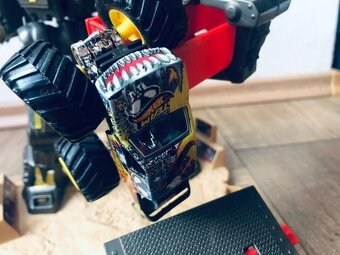 Hot Wheels - Monster Truck - 12