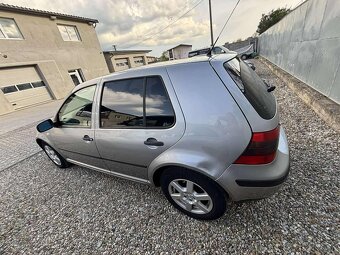 Volkswagen Golf IV - 12