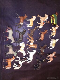 Schleich kone, zvierata, ohrady, boxy, auto, prives - 12