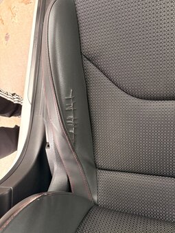 Seat leon 3 FR 2.0TDI 110kw M6 2014 265984km - 12