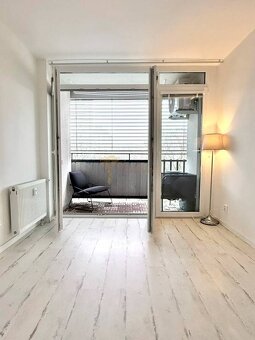 3-izb. byt, Sibírska ul., Nové mesto, balkón, lodžia, po rek - 12