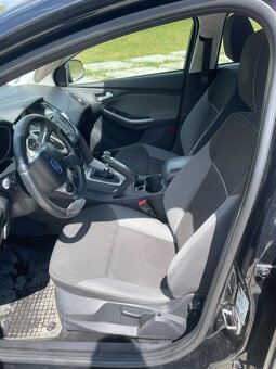 Ford Focus Combi 1.6 TDCi - 12