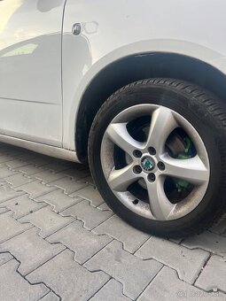 Škoda fabia 2 1.4TDI - 12
