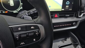 KIA Sportage 1.6 CRDi mHEV - 12