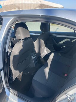 Škoda Octavia 1.6 diesel - 12