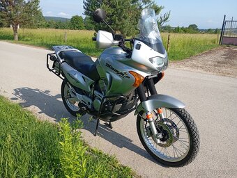 Honda Transalp 650 - 12