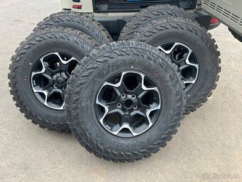 Jeep Wrangler Rubicon disky originální - 12