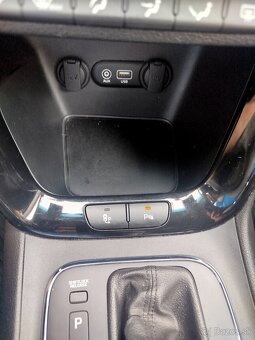 Kia ceed sw - 12