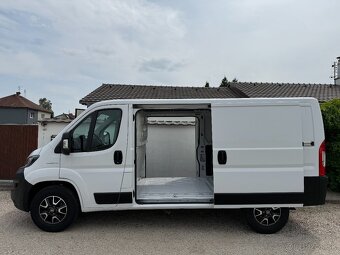 Fiat Ducato 2.3Jtd 103Kw//EXKLUZIVNÍ STAV//2XŠOUPAČKY,KAMERA - 12