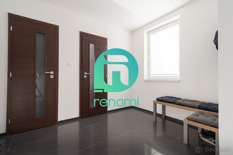 Priestranný 5 izb. Rodinný #Dom + #bazén a #garáž v Malých L - 12