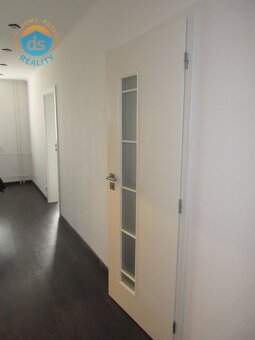 Na predaj kvalitne zrekonštruovaný, moderný 4 izbový byt, ló - 12