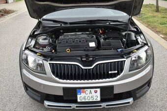 Škoda Octavia Combi SCOUT 2.0 TDI DSG 4x4 184 k - 12