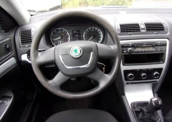 Škoda Octavia 1.4i 59kW 146 000KM TAŽNÉ ZAŘ benzín manuál - 12