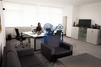 Prenájom obchodného priestoru v administratívnom komplexe AB - 12