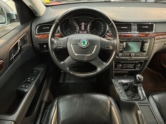 Škoda Superb Combi 1.6 TDI CR DPF Elegance - 12