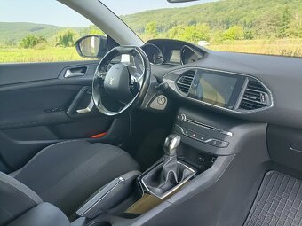 PEUGEOT 308 1.2 STYLE - 82 tis. km - 12