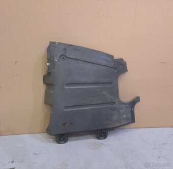 spod kryty podvozku, motora Octavia 3 - 12