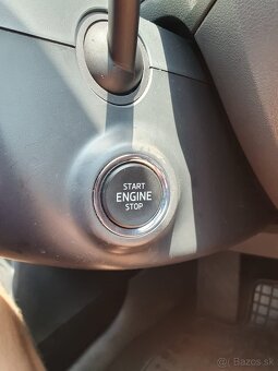 Škoda Octavia combi 3 facelift 2.0Tdi Full Led Kessy Navi - 12