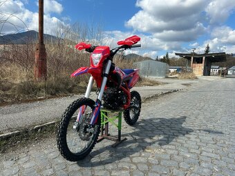 novy Pitbike ASIX XB68 125CM3 Manuál 19/16 - 12