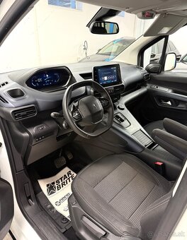 Peugeot RIFTER LONG ALLURE PACK Electric 136k 50kWh - 12