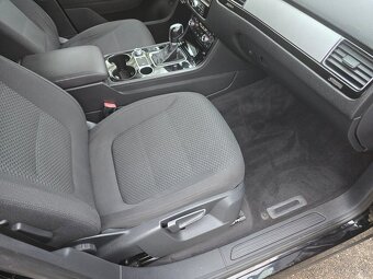 Predam Touareg 2015 Facelift 3,0Tdi 150Kw chip na 210kw plne - 12