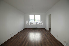 Na predaj 3-izbový byt s balkónom  v Michalovciach - A14 - 12