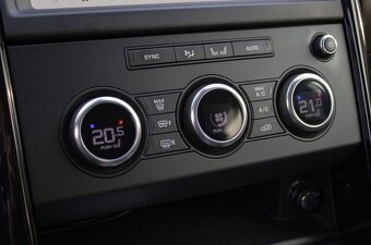 Land Rover Discovery 3.0 SDV6 SE - 12