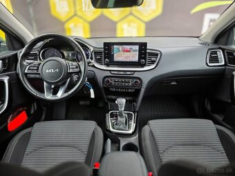 Kia Ceed SW 1.5 T-GDi Gold A/T - 12