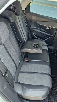 Peugeot 3008 1.2 PureTech Allure - 12