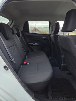 Suzuki Swift 1.2 - 12