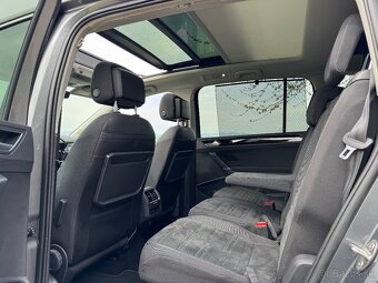 Volkswagen Touran model 2019 7 miestny - 12