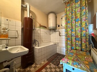  ZNÍŽENÁ CENA  PREDAJ - RODINNÝ DOM - ČIERNE KĽAČANY - 12