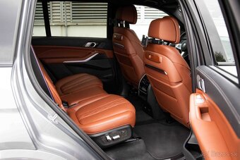 BMW X7 xDrive40d / odpočet DPH - 12