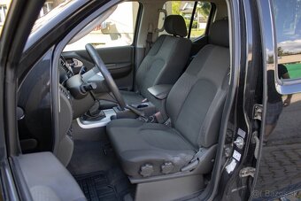 Nissan Navara 2.5dCi 4x4 long /aj na splátky/ - 12