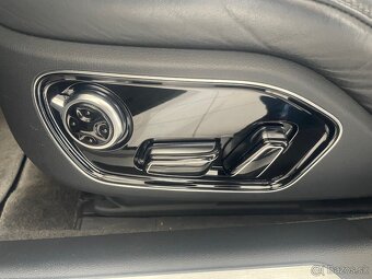Audi A8,3.0tdi,250ps,model 2013,max vybava,alu 20,pekna - 12