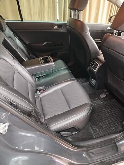 4x4 automat benzín Kia Sportage Platinum model 2020 - 12