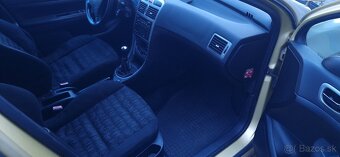Peugeot 307 - 12