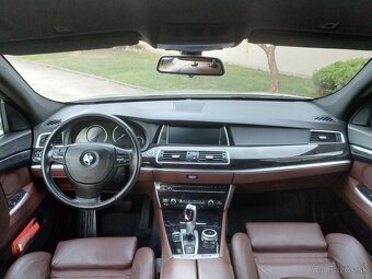 BMW 530d GT F07 - 12