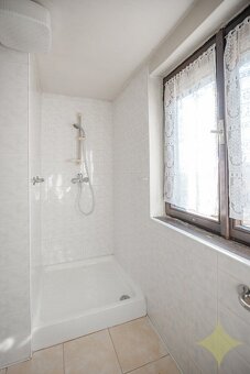 REZERVOVANÉ - Na predaj, chata, Štiavnické Bane - 12