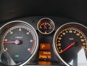 Opel Zafira 1,9CDTI 88Kw Diesel Automat 7-miestne - 12