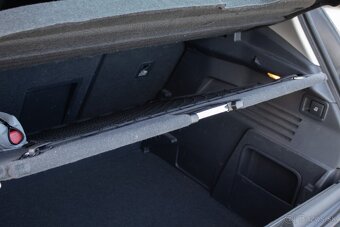Peugeot 3008 1.6e Executive, 88kW /AJ NA SPLÁTKY/PROTIÚČET/ - 12