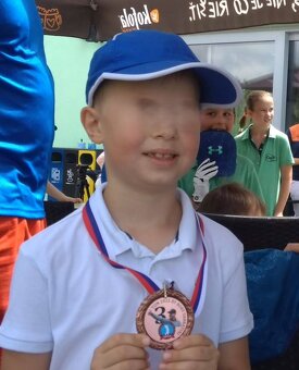 Výhodný detský mini-golfový štartovací set (7–11 rokov) - 12