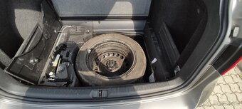 VW Passat B7 1.6TDi-77KW - 12