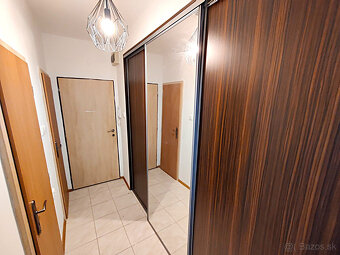 Zaujímavý TEHLOVÝ 2 i. Pohradová (Ďumbierska), OV, LO, 2p - 12