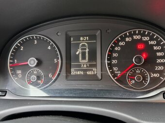 VOLKSWAGEN CADDY MAXI 2,0 TDI-7 MÍST, PARK. SENZORY, NAVI - 12