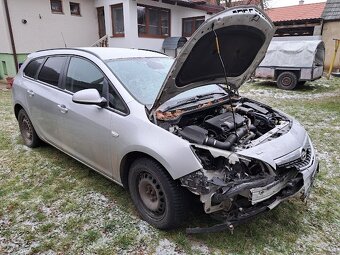 Predam Opel Astra J - 12