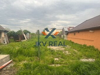 Na predaj: Moderný 3-izbový rodinný dom v obci Selice - 12