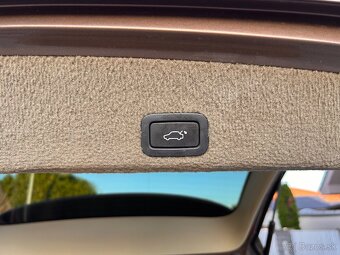 VOLVO XC60,4#4 - 12