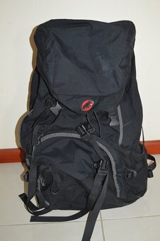 predam velmi kvalitny batoh MAMMUT - 12