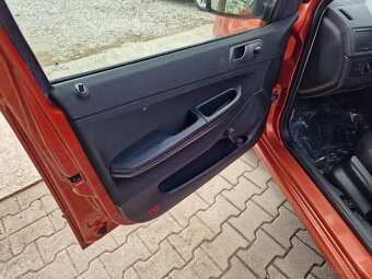 Škoda Fabia 1.2 HTP Easy 55k (benzín) kup.v SR - 12